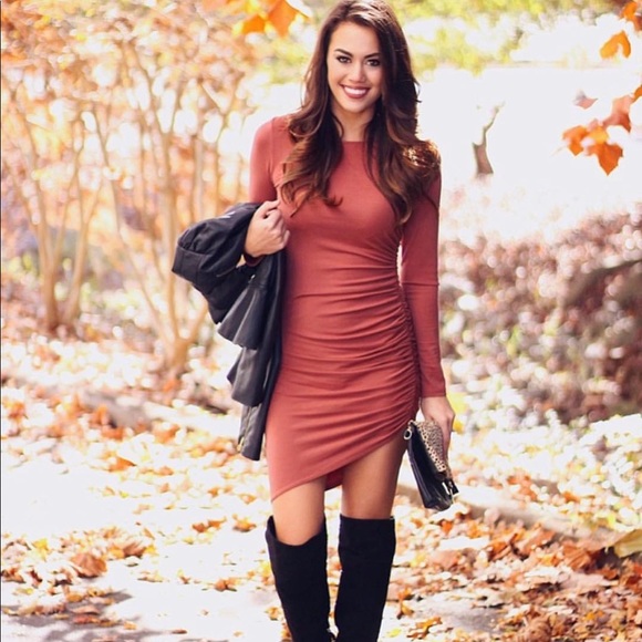 Soprano Dresses & Skirts - NWT Terra-cotta ruched long sleeve dress